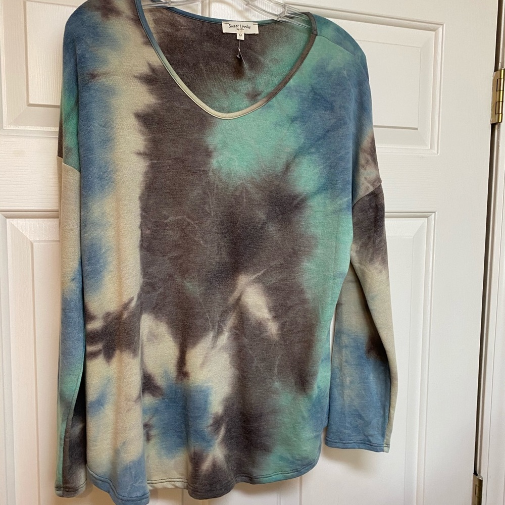 New long sleeve tie dye shirt blues greens